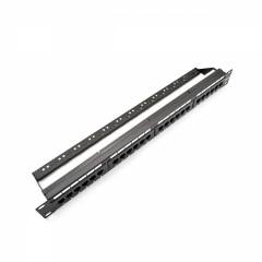 Panneau de raccordement Cat5e UTP 24-Port RJ-45 19" 1U Noir